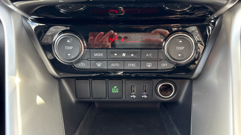 Mitsubishi Eclipse Cross 1.5 Black 5dr CVT 4WD Petrol Hatchback